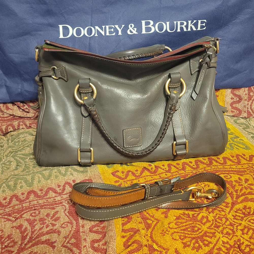 Dooney & Bourke Gray Leather Women's Bag